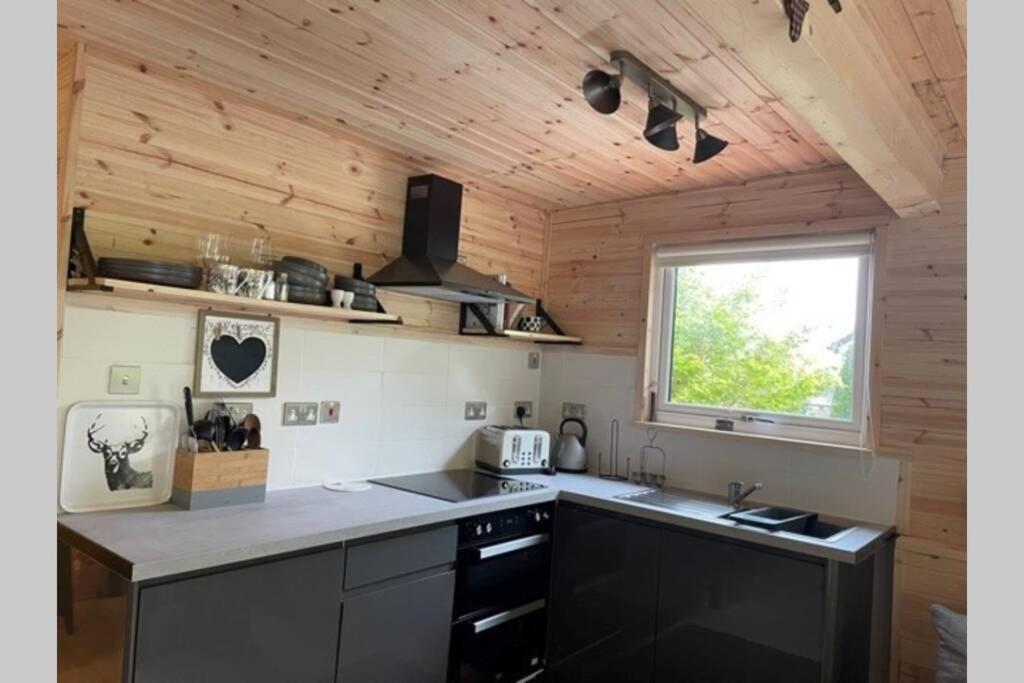 Coorie Doon Cabin! Great Scottish Welcome Fort Augustus Exterior foto